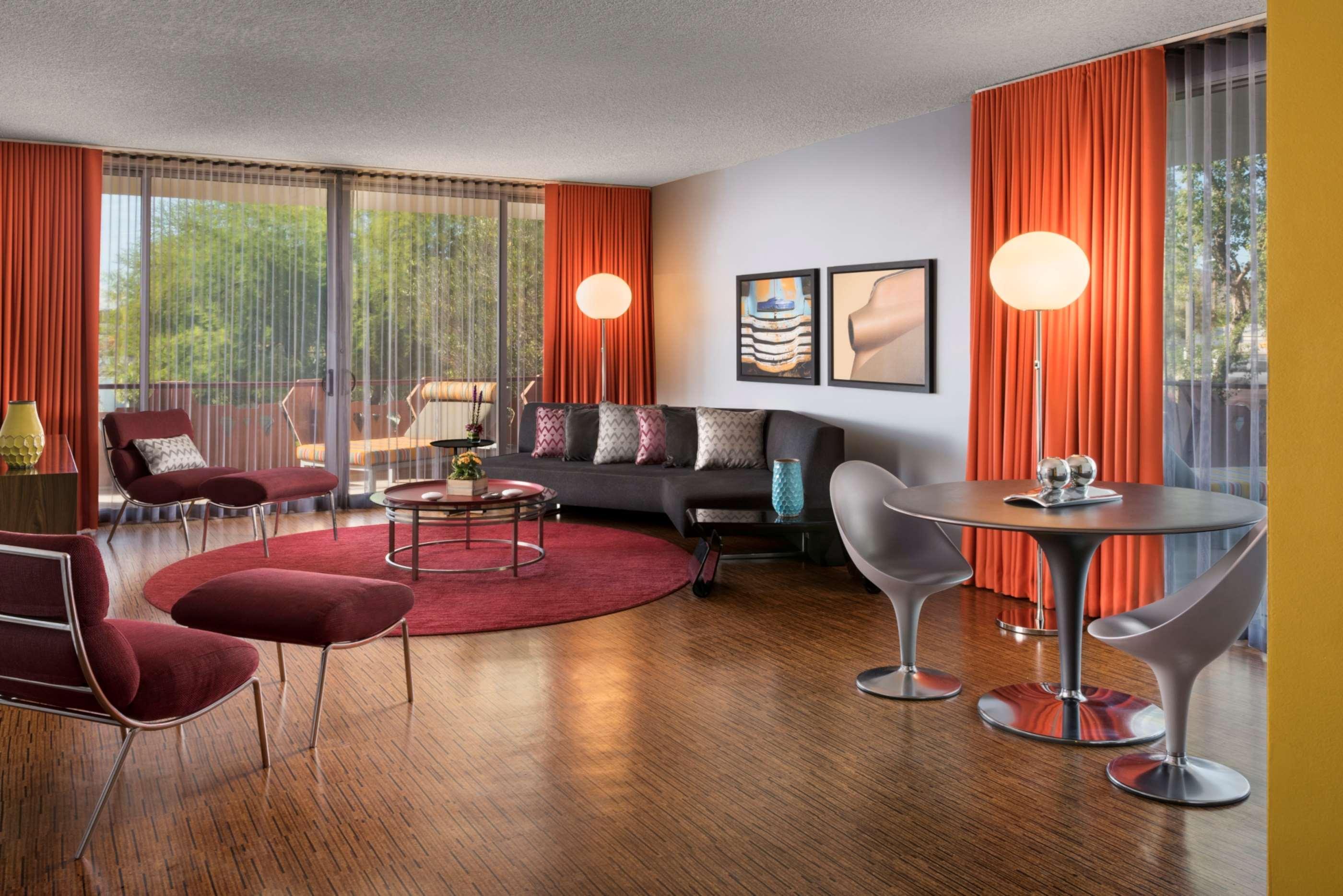Hotel Valley Ho Scottsdale Exterior photo