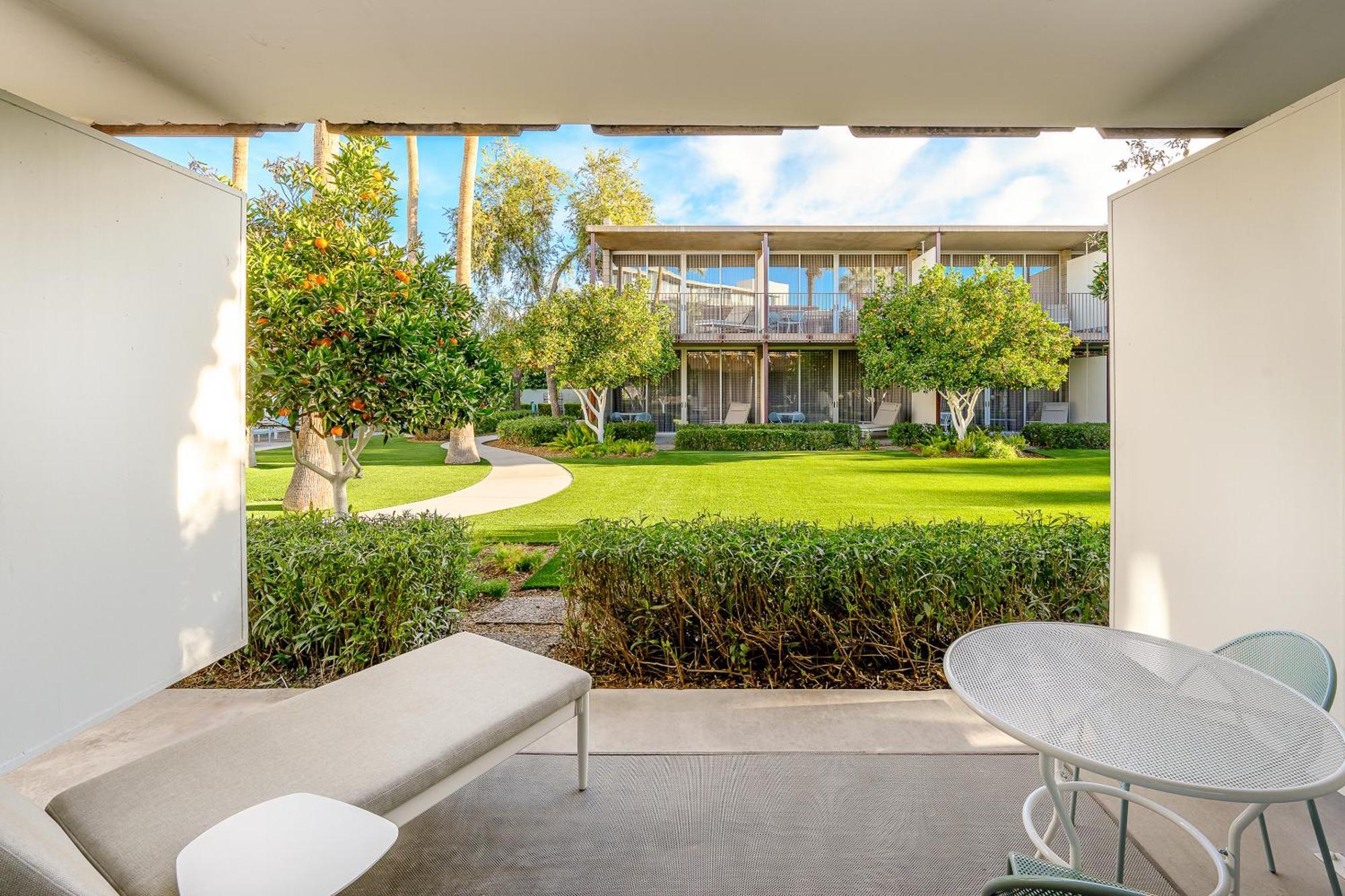 Hotel Valley Ho Scottsdale Exterior photo