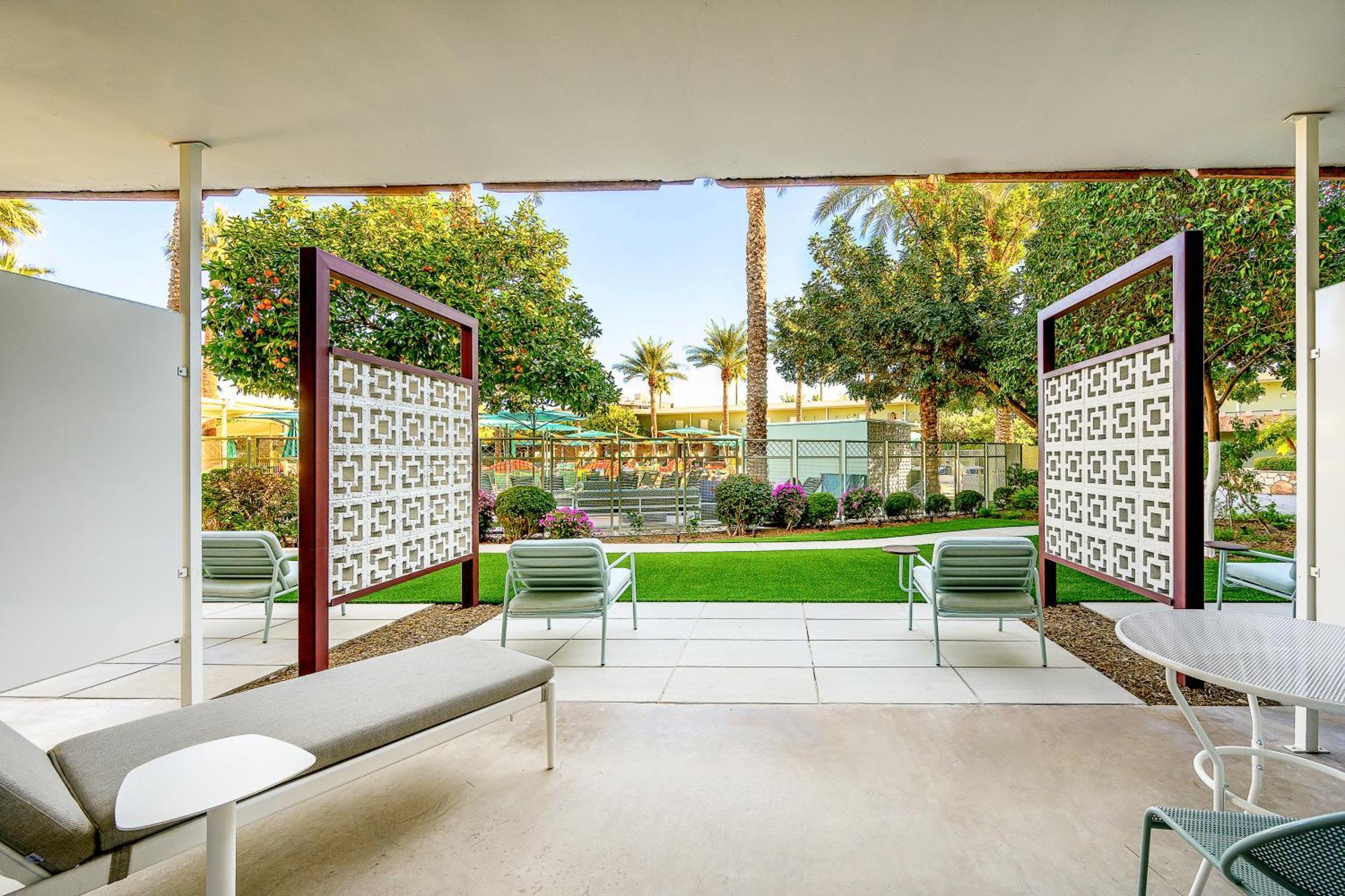 Hotel Valley Ho Scottsdale Exterior photo