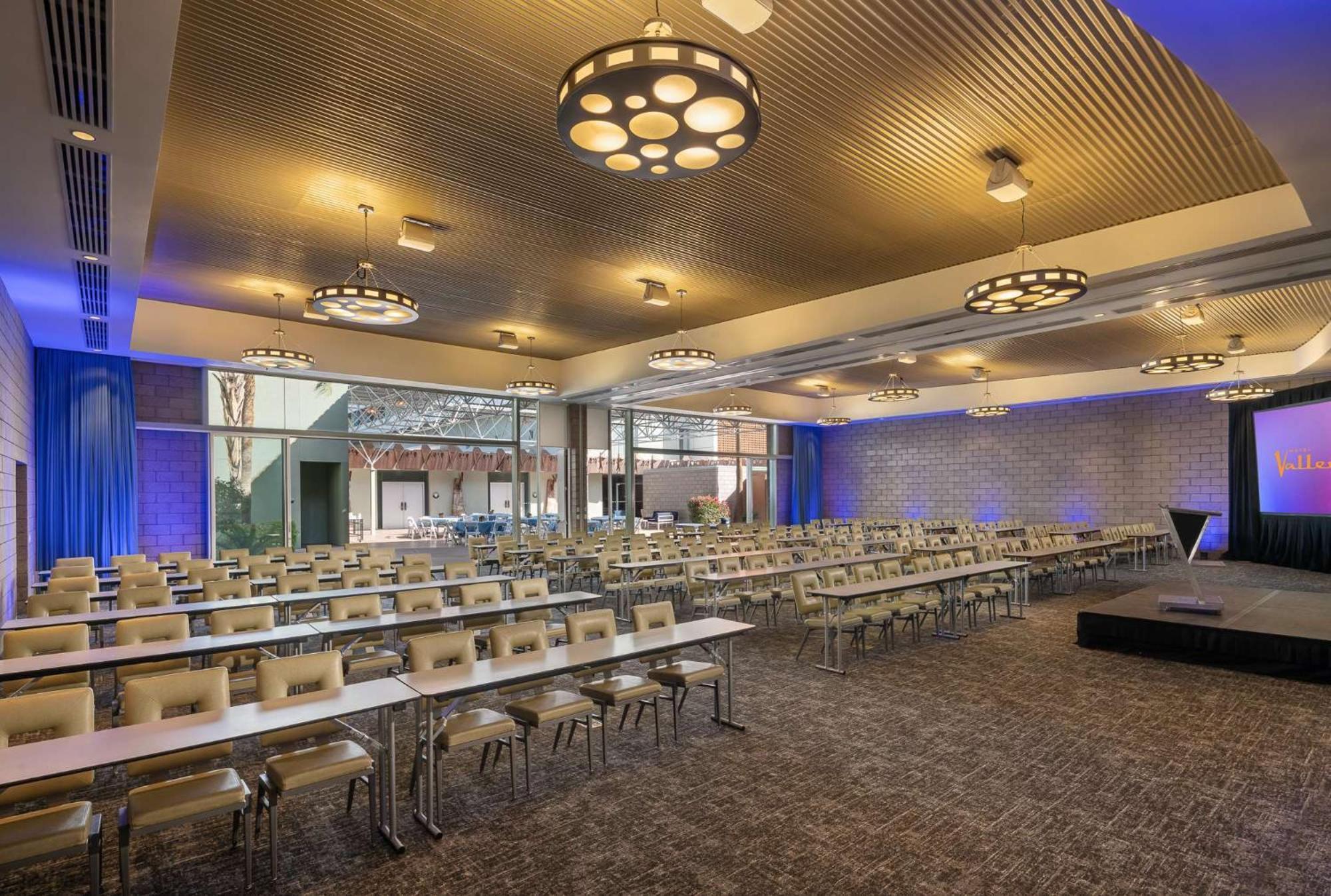Hotel Valley Ho Scottsdale Exterior photo